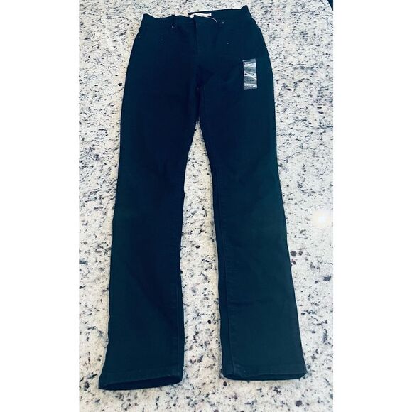 Levi's Women's 721 High Rise Skinny Jeans - Picture 2 of 5